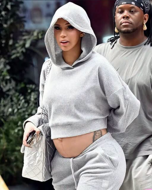 Recent street photos of Cardi B, show